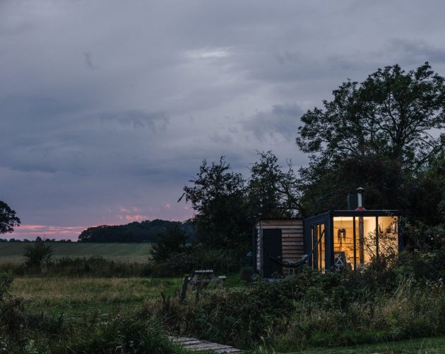 How to live off grid