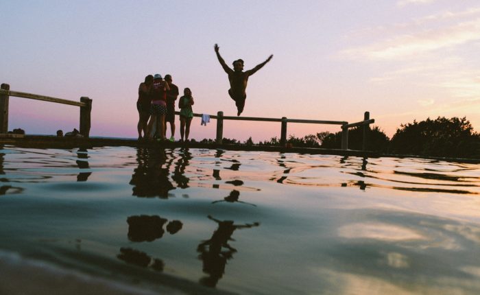 Container pool